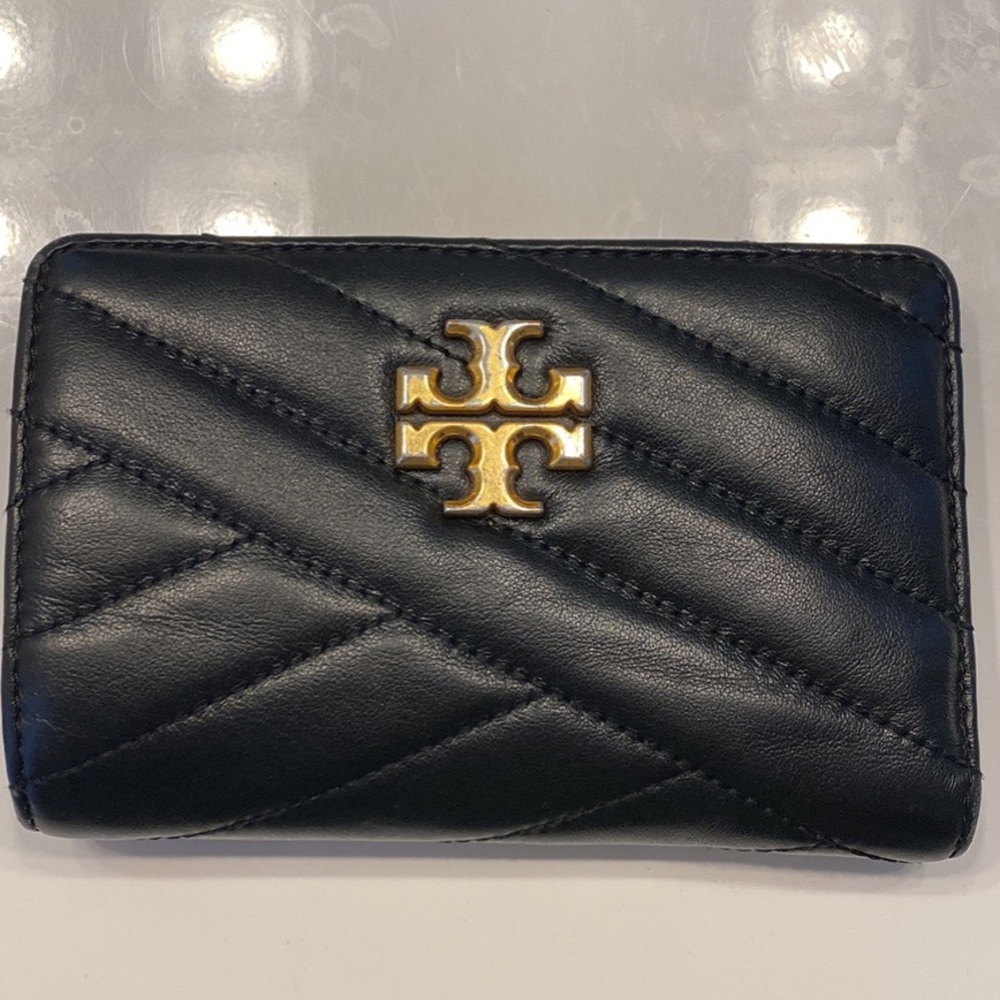 Tory Burch Chevron Wallet - Napa Leather